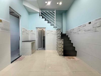Cho thuê nhà nguyên căn.4x3,5m (2pn3wc) Tô hiến thành Q10