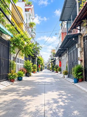 Nhà phố 62 m² · 2 PN · Đường 16B