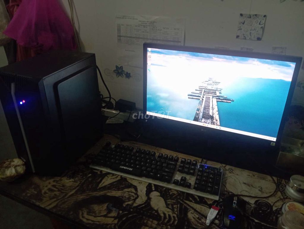 Máy tính để bàn i3 4150 8GB/250GB 24 inch. Mua bán Máy tính để bàn tại Huyện Củ Chi Tp Hồ Chí Minh được đăng bởi mèo hình 1