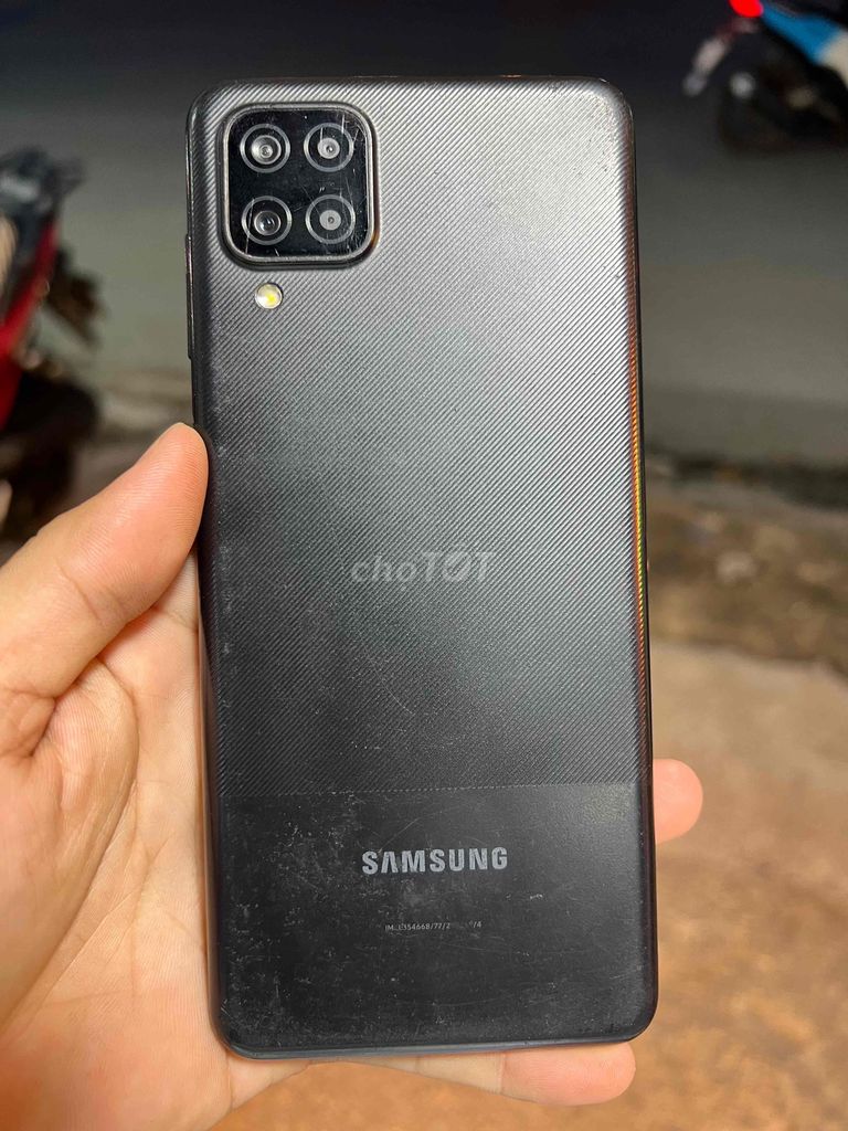 Samsung Galaxy A12 gam6/128GB Đen. Mua bán Điện thoại tại Huyện Đức Hòa Long An được đăng bởi Minh Ngọc hình 1