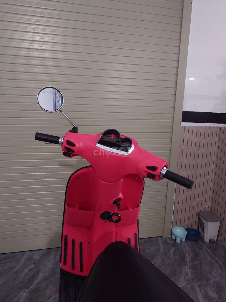 Piaggio Vespa S 125 3vie, розовый, номер Донгнай