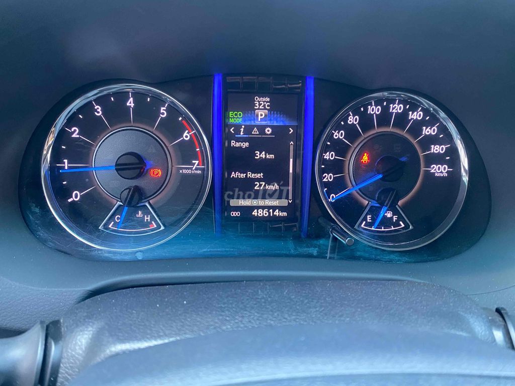 Toyota Fortuner 2018 2.7V 4x2 - 48000 km. Mua bán Ô tô tại Quận Bình Thạnh Tp Hồ Chí Minh được đăng bởi Toyota Sure hình 11