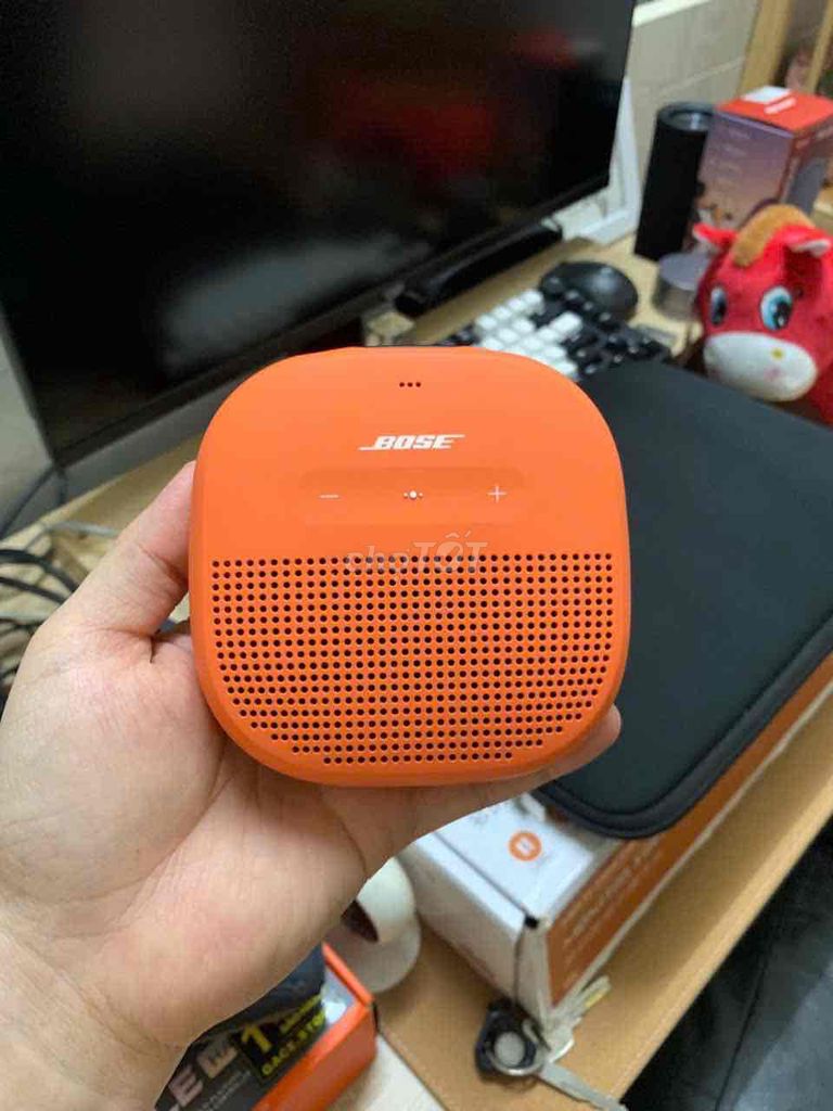 Loa Bluetooth Bose SoundLink Micro. Mua bán Tivi, Âm thanh tại Thành phố Long Khánh Đồng Nai được đăng bởi HEM STORE Một Chín Chín Năm hình 1