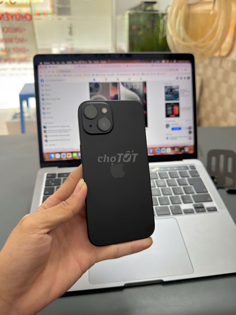 Apple iPhone 15 128GB Đen. Mua bán Điện thoại tại Quận Hoàng Mai Hà Nội được đăng bởi Trương Công Quân hình 1