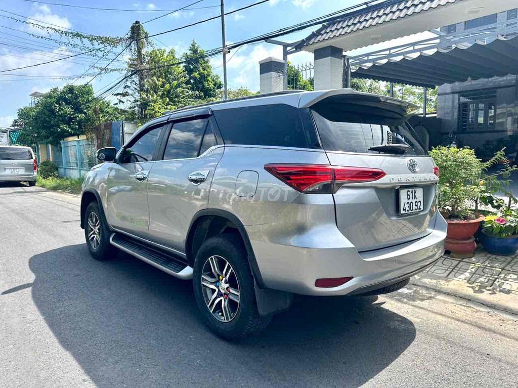 Toyota Fortuner 2018 2.4G MT. Mua bán Ô tô tại Huyện Củ Chi Tp Hồ Chí Minh được đăng bởi anh Hiep hình 5