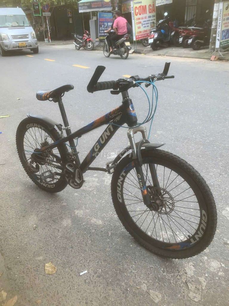 Xe đạp G-UNT màu Đen. Mua bán Xe đạp tại Quận Thanh Khê Đà Nẵng được đăng bởi Tên chưa cung cấp hình 2