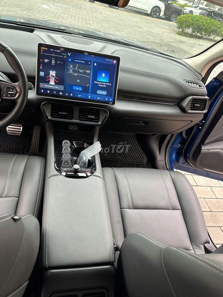 VinFast VF8 Eco 2023 Xanh. Mua bán Ô tô tại Quận Long Biên Hà Nội được đăng bởi Văn Dương Nguyễn hình 2