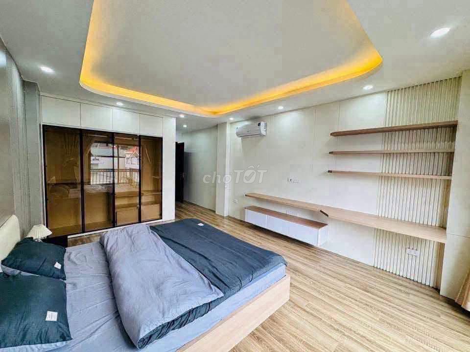Продам дом My Dinh, 3 машины, 38 м2, 5 этажей, 7 миллиардов