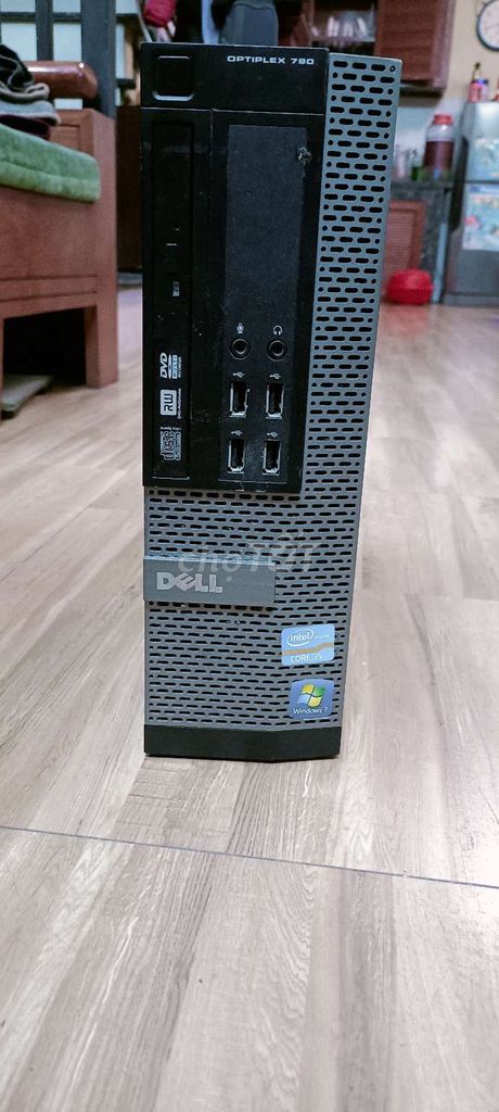 Dell Optiplex 790 i5 4GB.chạy OK. Mua bán Máy tính để bàn tại Huyện Đông Anh Hà Nội được đăng bởi  anh tú  hình 1