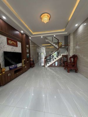 Аренда · 4 комн. · 100 м² · Quận Liên Chiểu, ул. Đường Đinh Đức Thiện