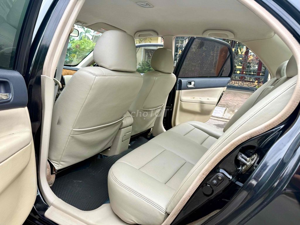 Mitsubishi Lancer 2005 Gala 2.0 AT - 138000 km. Mua bán Ô tô tại Quận Long Biên Hà Nội được đăng bởi Thế Anh hình 10