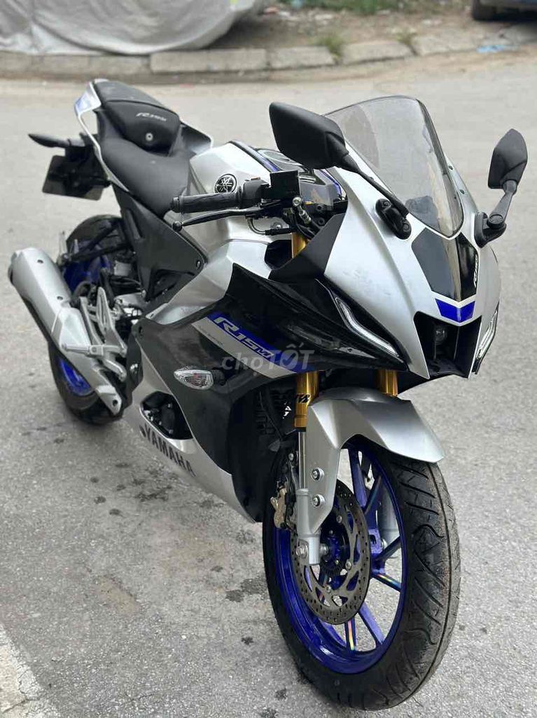 r15m 2023 đi 4000km