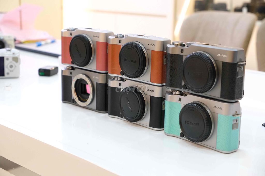Máy ảnh Fujifilm X-A5 99% mới. Mua bán Máy ảnh, Máy quay tại Quận Phú Nhuận Tp Hồ Chí Minh được đăng bởi Khánh máy ảnh top 1 hình 1