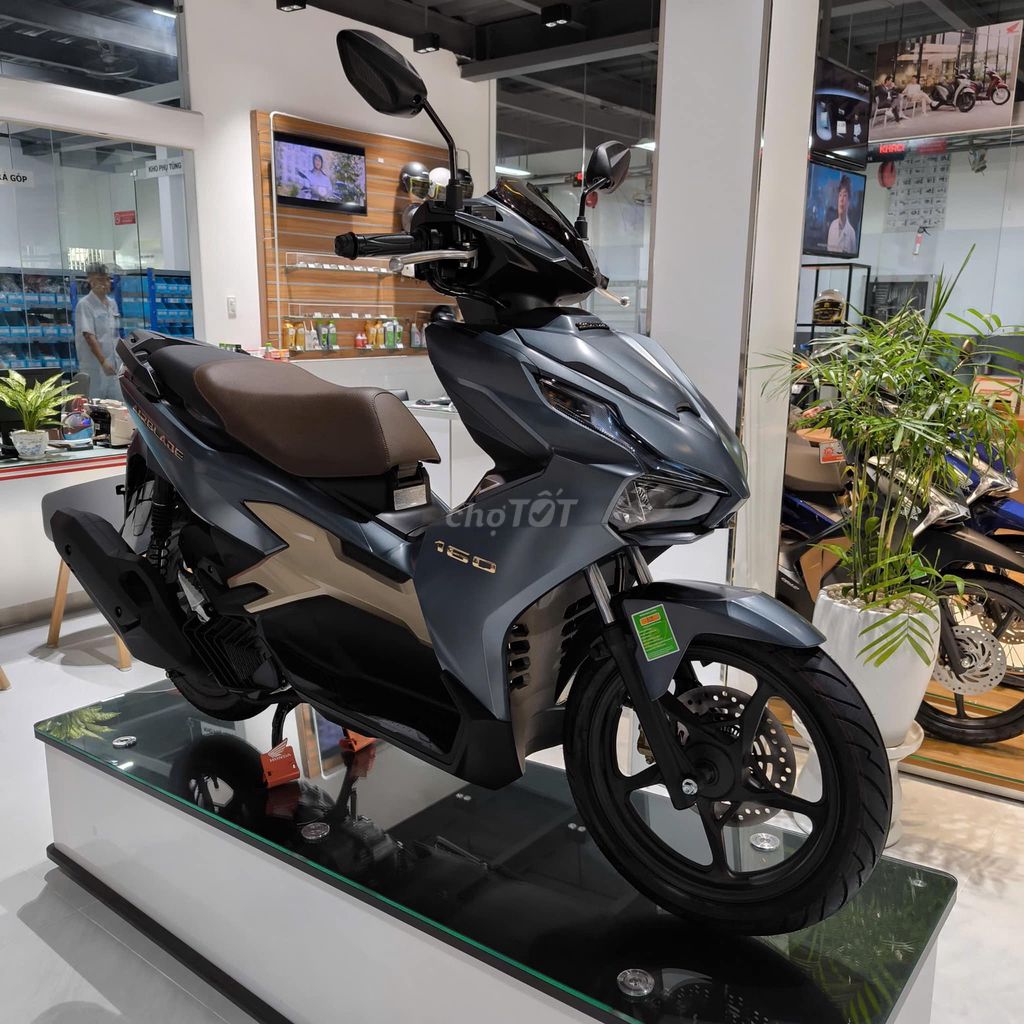 Air Blade 160cc phiên bản đặc biệt ABS_Ưu đãi tốt. Mua bán Xe máy tại Quận 10 Tp Hồ Chí Minh được đăng bởi Head Phát Tiến hình 1