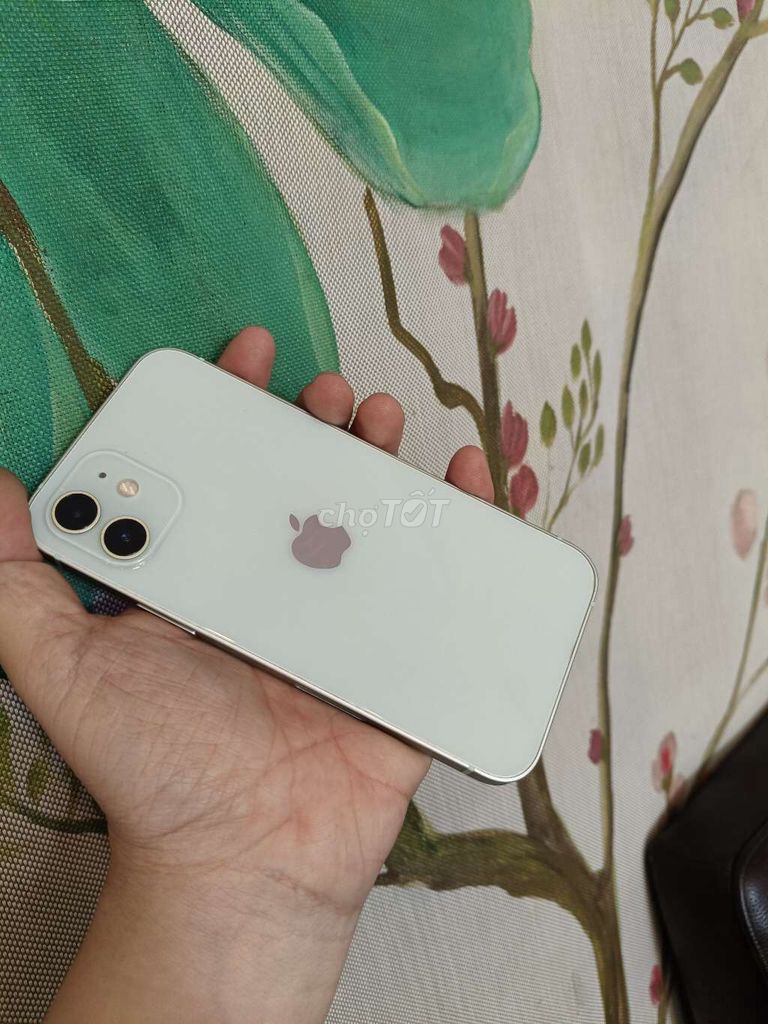 IPhone 12 quốc tế 64g. Có gl