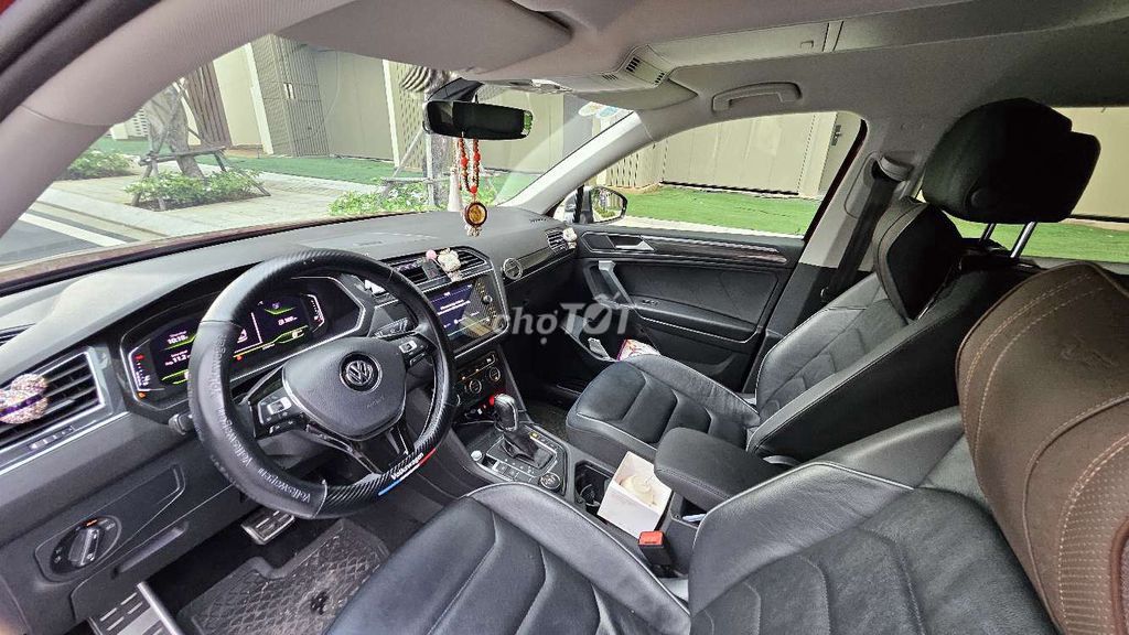 Volswagen Tiguan model 2020 Allspace đi ít 24k km. Mua bán Ô tô tại Quận 7 Tp Hồ Chí Minh được đăng bởi Lê Thành Autolink hình 6