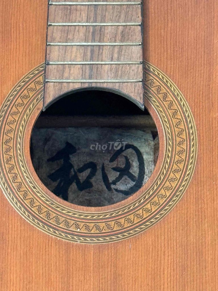 Đàn guitar Nhật Bản Nâu Đã sử dụng. Mua bán Nhạc cụ tại Thành phố Huế Thừa Thiên Huế được đăng bởi Le Văn Huy hình 1