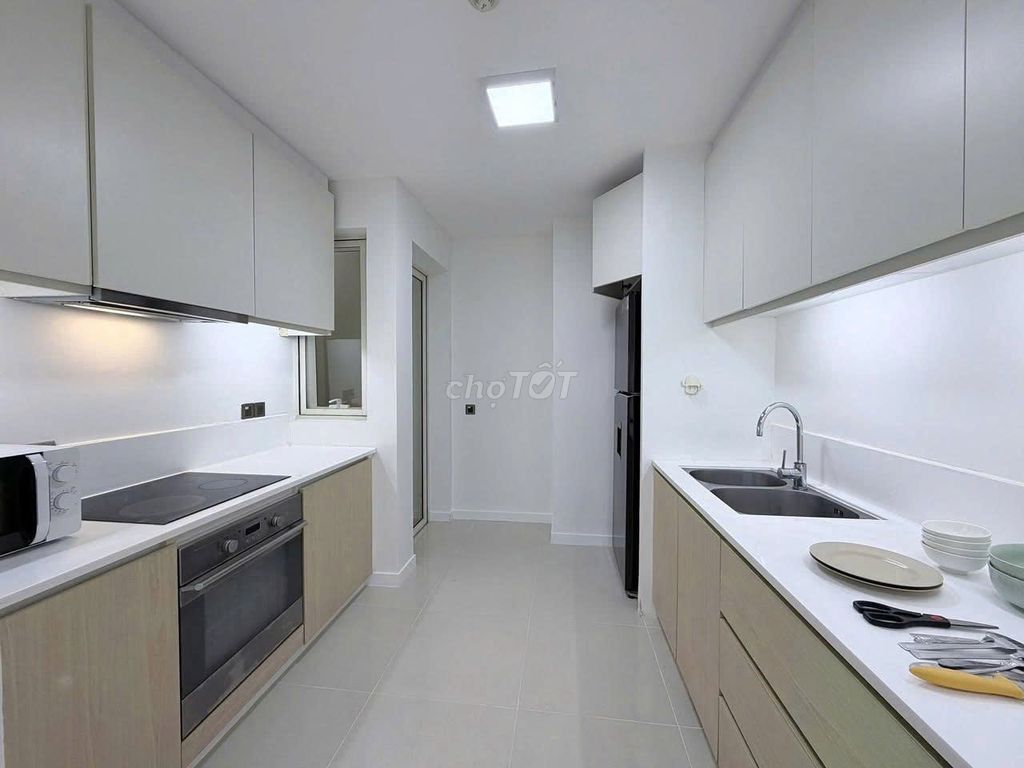 Аренда 2-комн. 98 м², с полной мебелью в The Estella, район 2 (бывший)