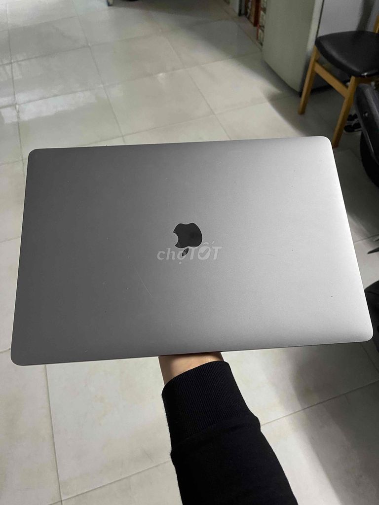 Macbook Pro 2019 16' Màu Gray