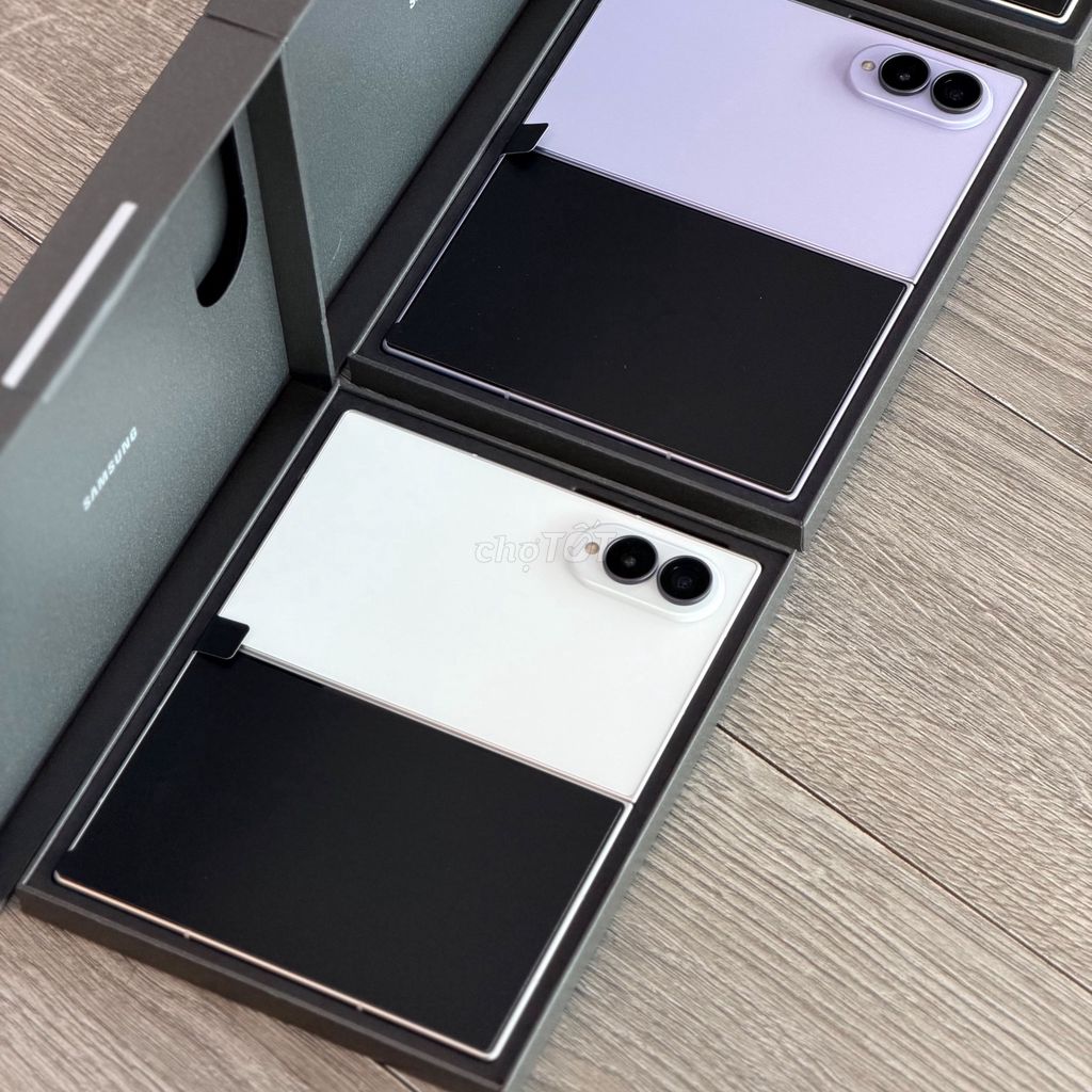 Samsung Galaxy Z Fold 8 512GB Mới 100% có trả góp. Mua bán Điện thoại tại Quận Hải Châu Đà Nẵng được đăng bởi Your Phone hình 1