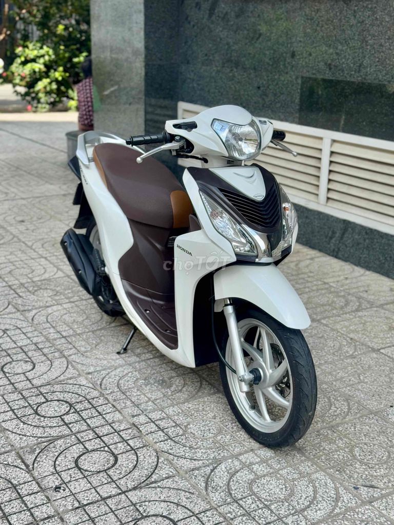 cần bán vision 2018 smarkey .bs thành phố ,9chủ. Mua bán Xe máy tại Quận 10 Tp Hồ Chí Minh được đăng bởi tuấn hình 4