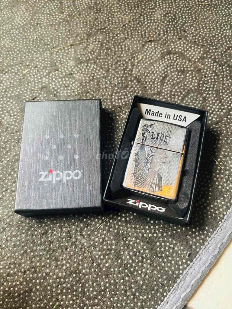 Bật lửa Zippo Liberty Mỹ đã qua sử dụng 500k. Mua bán Đồ sưu tầm, đồ cổ tại Quận Bình Thạnh Tp Hồ Chí Minh được đăng bởi  Minh Nguyen H hình 1