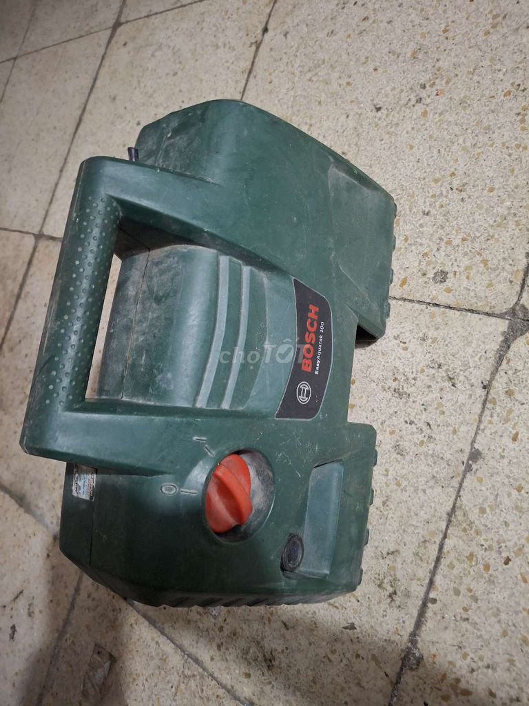 Máy rửa xe Bosch EasyAquatak 100. Mua bán Đồ chuyên dụng, Giống nuôi trồng tại Huyện Hòa Vang Đà Nẵng được đăng bởi Tôn Quyền hình 1