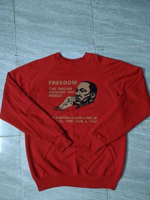 áo sweater vintage Hanes Freedom 80s đỏ in form M