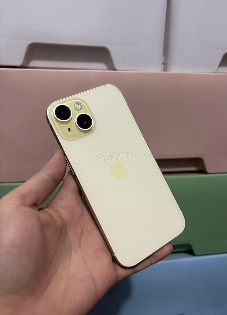 Apple iPhone 15 128GB Vàng chanh. Mua bán Điện thoại tại Quận Ngũ Hành Sơn Đà Nẵng được đăng bởi Trieu Le hình 1