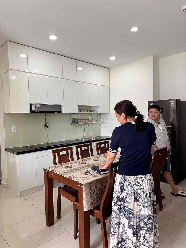 Cho thuê ở ngay căn CC Topaz Elite 3pn2wc đầy đủ nội thất chỉ 15tr