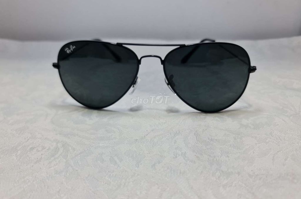 Kính  Ray-Ban Đen Thủy tinh Ý đã sử dụng, còn đẹp.. Mua bán Phụ kiện thời trang khác tại Quận Gò Vấp Tp Hồ Chí Minh được đăng bởi Anh Ba  Hàng hiệu tuyển Chuyên bán Online uy tín hình 1