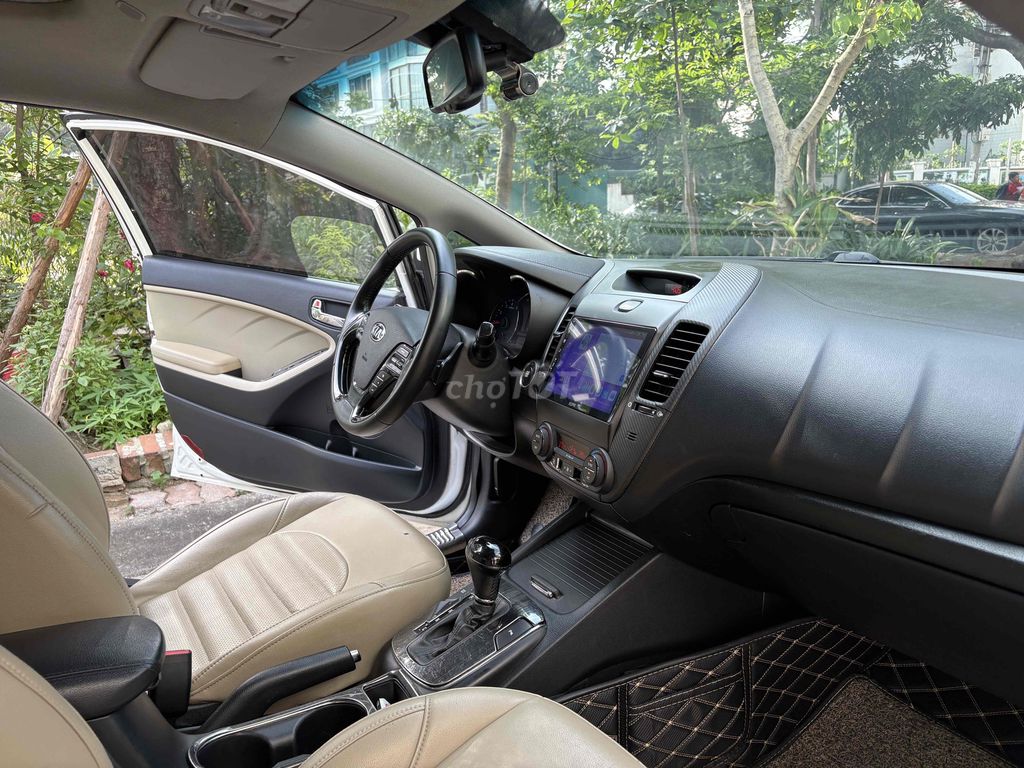 Kia Cerato 2017 1.6 AT - 90000 km. Mua bán Ô tô tại Quận Hai Bà Trưng Hà Nội được đăng bởi Bùi hiển hình 8