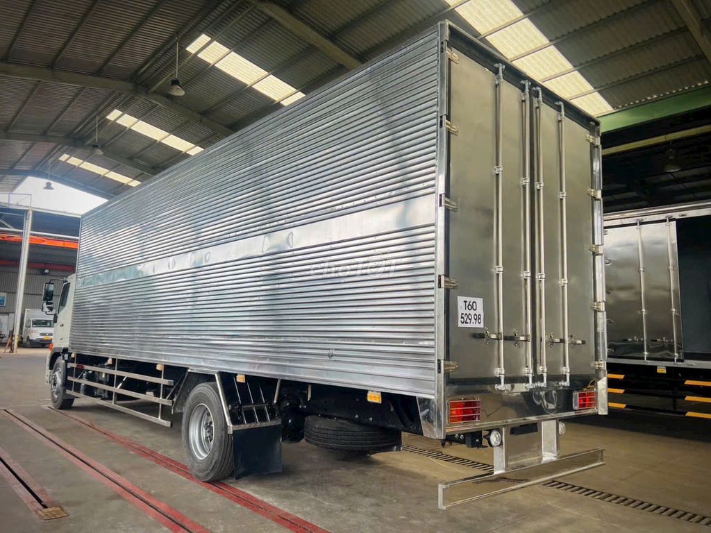 Hino 500 FG UTL Thùng Kín Dài 10m. Mua bán Xe tải, xe ben tại Thành phố Thuận An Bình Dương được đăng bởi Hino 3s Bình Dương hình 5