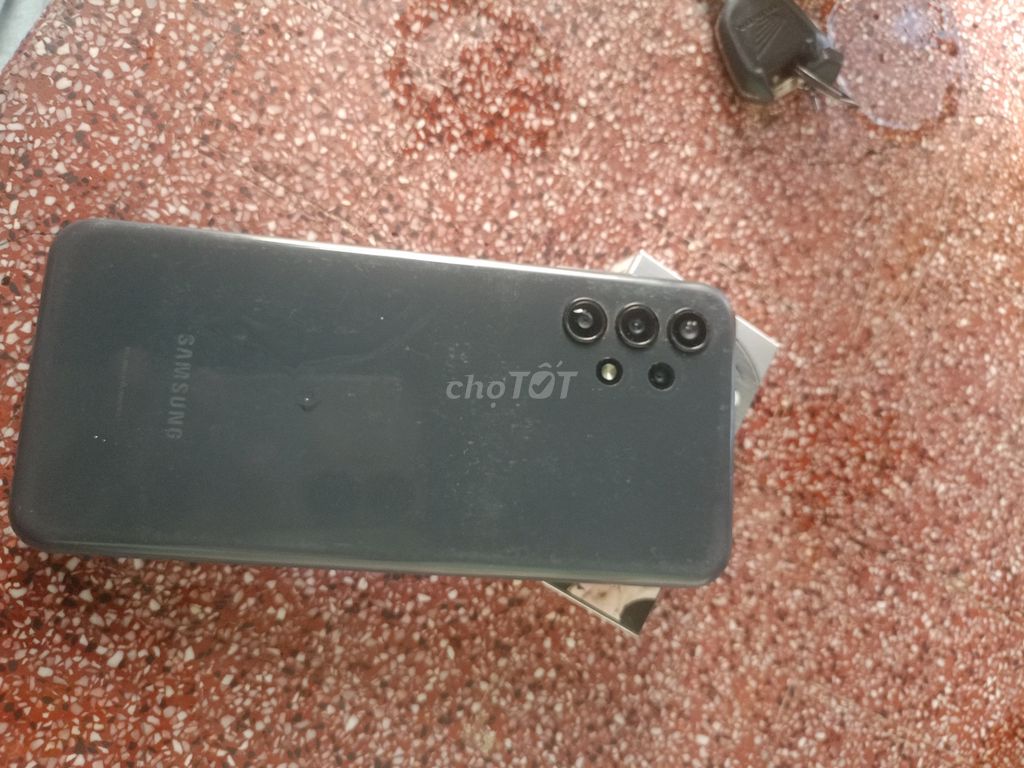 Samsung A13 Đen. Mua bán Điện thoại tại Quận Tân Phú Tp Hồ Chí Minh được đăng bởi Nguyễn Tiger hình 1