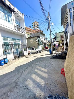 LINH XUÂN – HẺM XE HƠI 7m– VỊ TRÍ ĐẮC ĐỊA – 68m2 CHỈ 3.8 TỶ. Mua bán nhà ở tại Thành phố Thủ Đức Tp Hồ Chí Minh được đăng bởi Thành BĐS