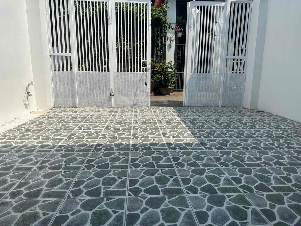 Дом на улице Нгуен Конг Hoan, рядом с автовокзалом Дананга