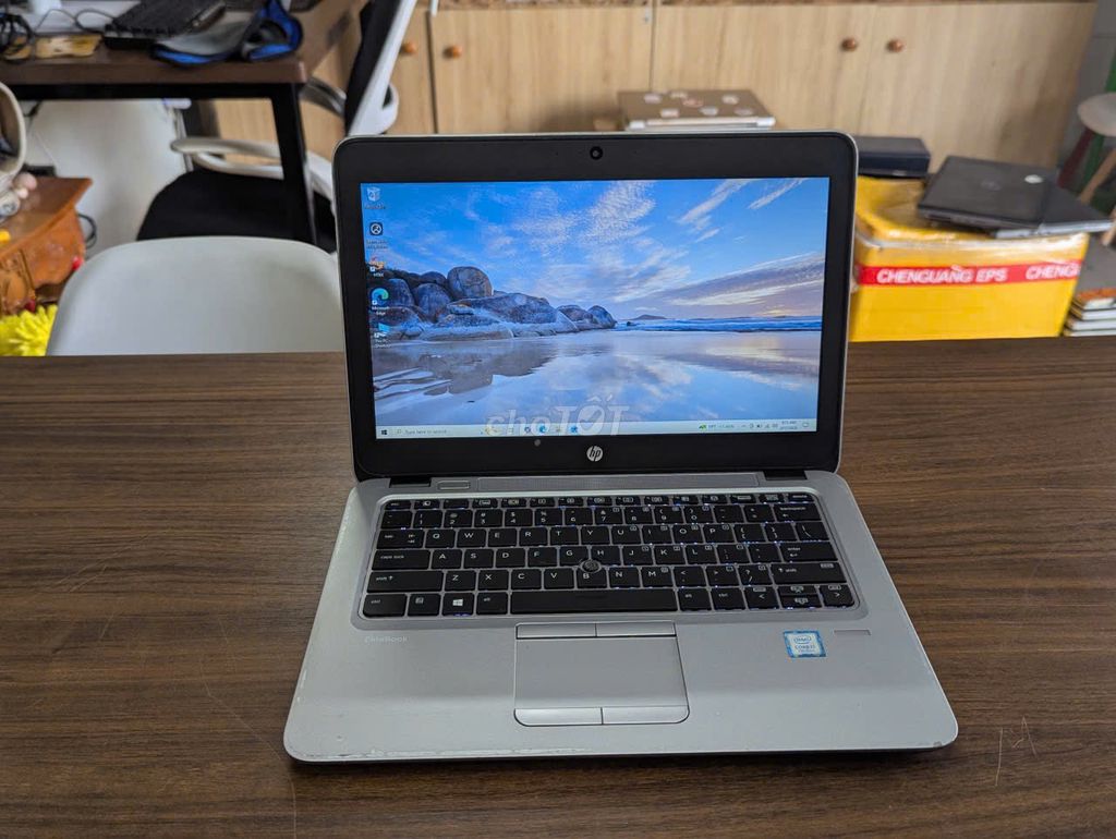 HP EliteBook 820 G4 i7-7500U8GB/128GB/12.5inch. Mua bán Laptop tại Thành phố Thuận An Bình Dương được đăng bởi LAPTOP VŨ PMV  hình 1