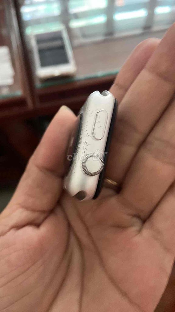 Apple Watch Series 3 42mm - Hư hỏng. Mua bán Thiết bị đeo thông minh tại Quận Bình Tân Tp Hồ Chí Minh được đăng bởi trang ngọc hình 6