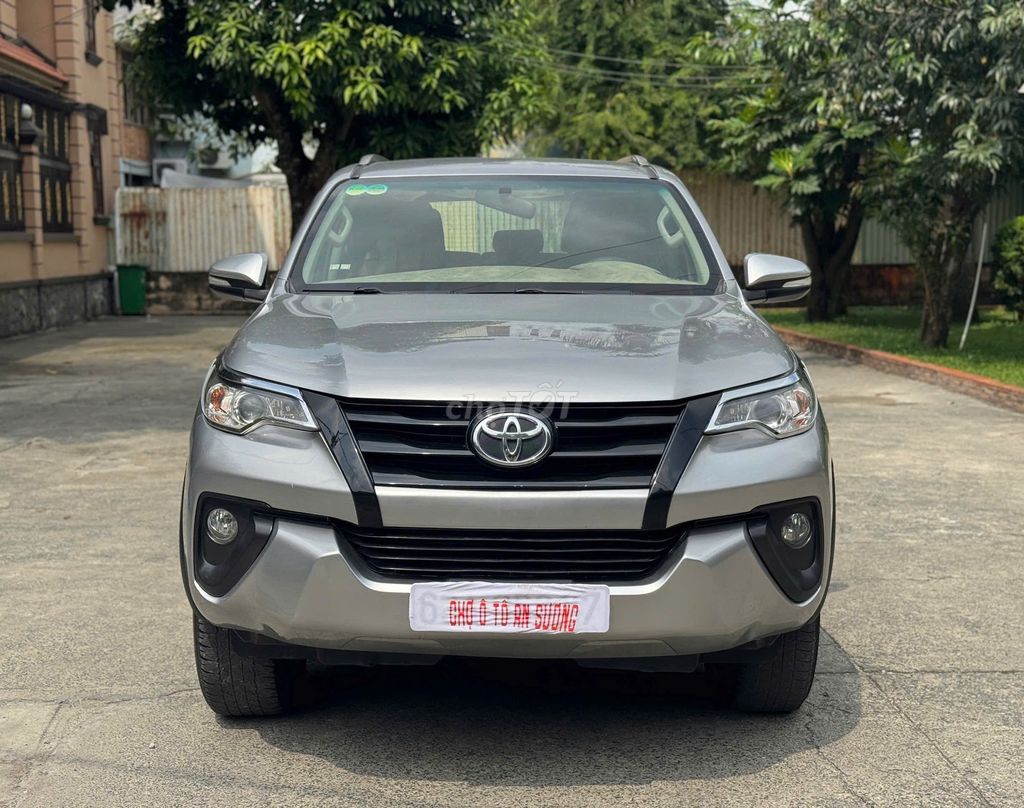 Toyota Fortuner 2017 Số sàn Bạc. Mua bán Ô tô tại Thành phố Thủ Dầu Một Bình Dương được đăng bởi Oto An Suong hình 1