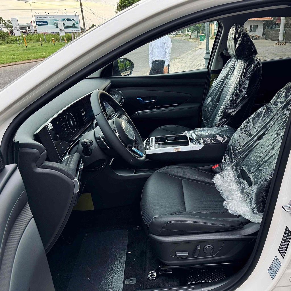 Tucson Xăng Đặc biệt 2025 - 50% LPTB. Mua bán Ô tô tại Huyện Càng Long Trà Vinh được đăng bởi Đạt Hyundai Bến Tre hình 5