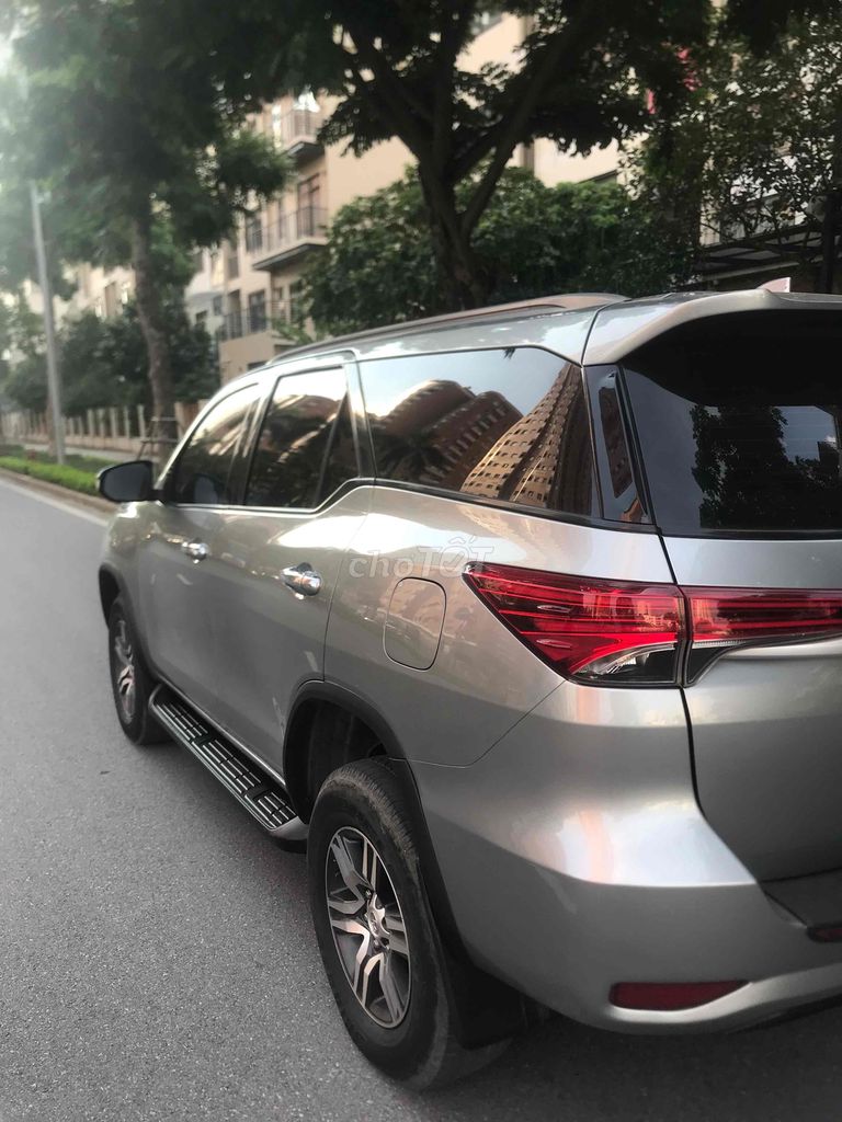 Toyota Fortuner 2017 2.4G MT xe cực mới. Mua bán Ô tô tại Quận Tây Hồ Hà Nội được đăng bởi Tuyen  hình 4
