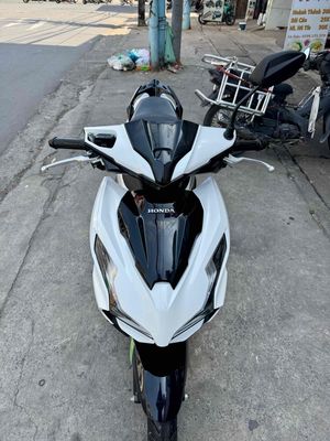 ❇️❇️ AB 125 trắng đỏ đen cuối 2020 xe đẹp có góp