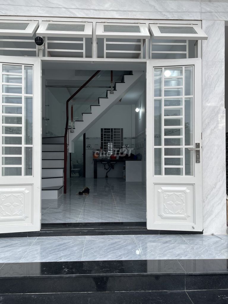 Nhà mới nguyên căn 4 phòng ngủ, 1 tret, 2 lầu. - ảnh 3