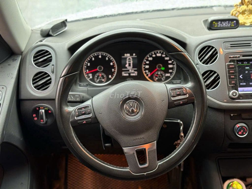 Volkswagen Tiguan 2016 2.0 AT - 75000 km. Mua bán Ô tô tại Quận Thanh Xuân Hà Nội được đăng bởi Nguyễn Tuấn Hoàng hình 9