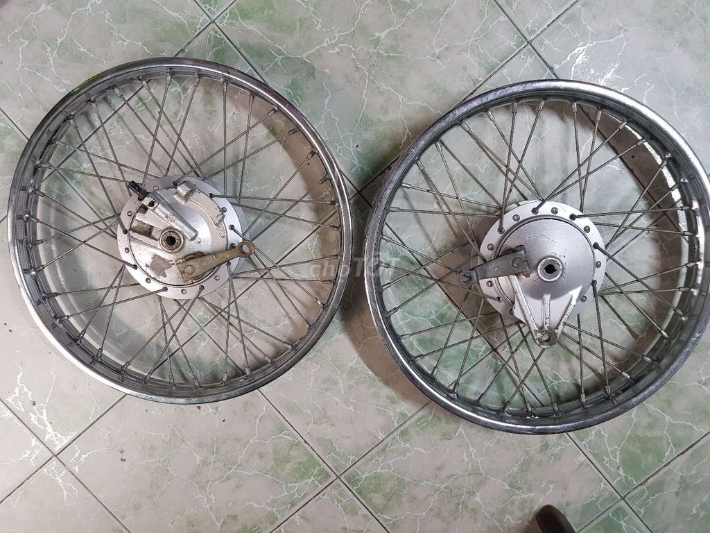 Cặp bánh căm wave A 110 vành trùng mã trước sau. Mua bán Phụ tùng xe tại Quận Ninh Kiều Cần Thơ được đăng bởi Le cong thanh hình 3