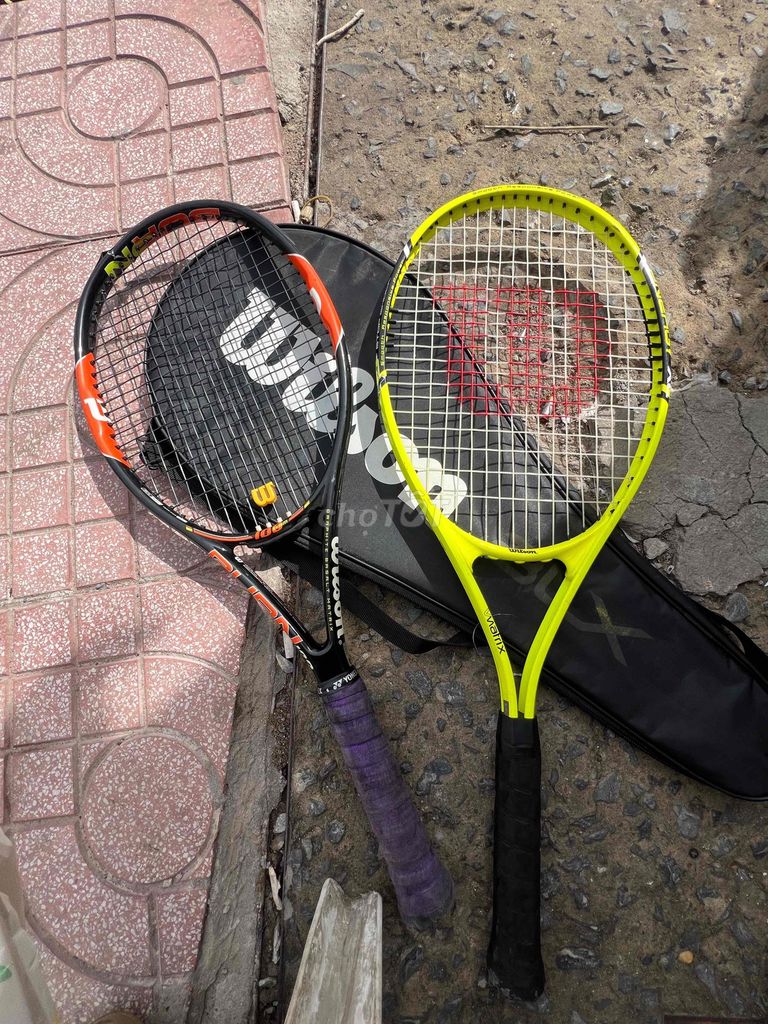 Vợt tennis Wilson Đen vàng Unisex. Mua bán Đồ thể thao, Dã ngoại tại Quận 8 Tp Hồ Chí Minh được đăng bởi my my  hình 1