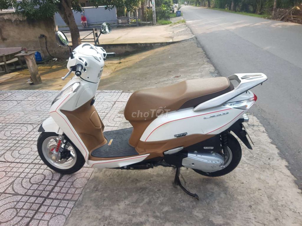 Honda Lead 125 đời 2016 chính chủ mới 95%