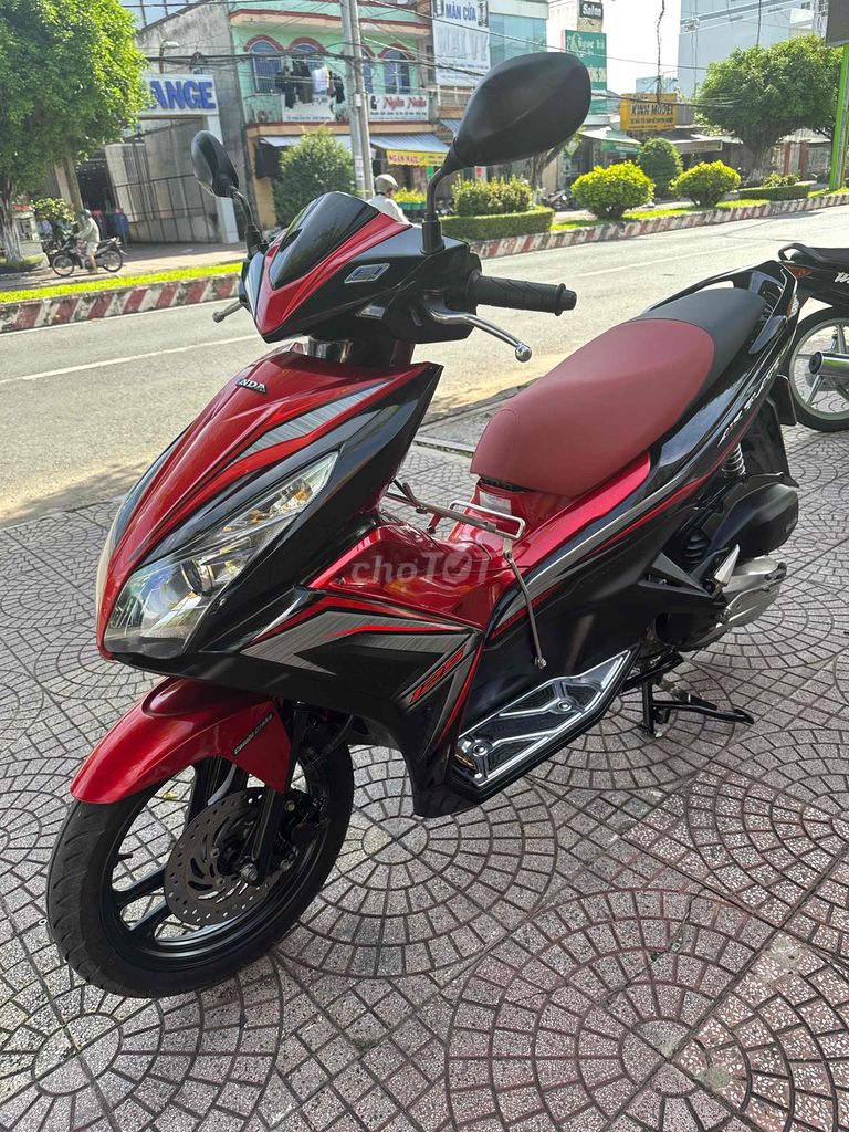 Honda Air Blade 2014 Đỏ đen. Mua bán Xe máy tại Thành phố Vĩnh Long Vĩnh Long được đăng bởi xe máy Tùng Beo hình 2