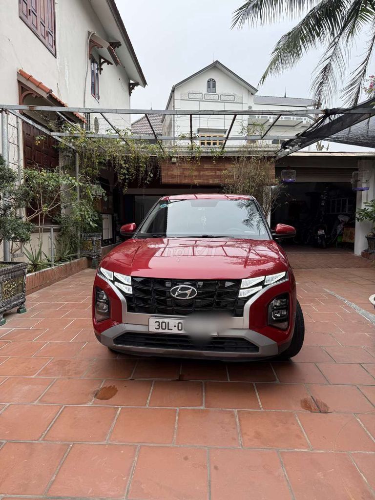 Специальный автомобильный номер Hyundai Creta 2024, красный