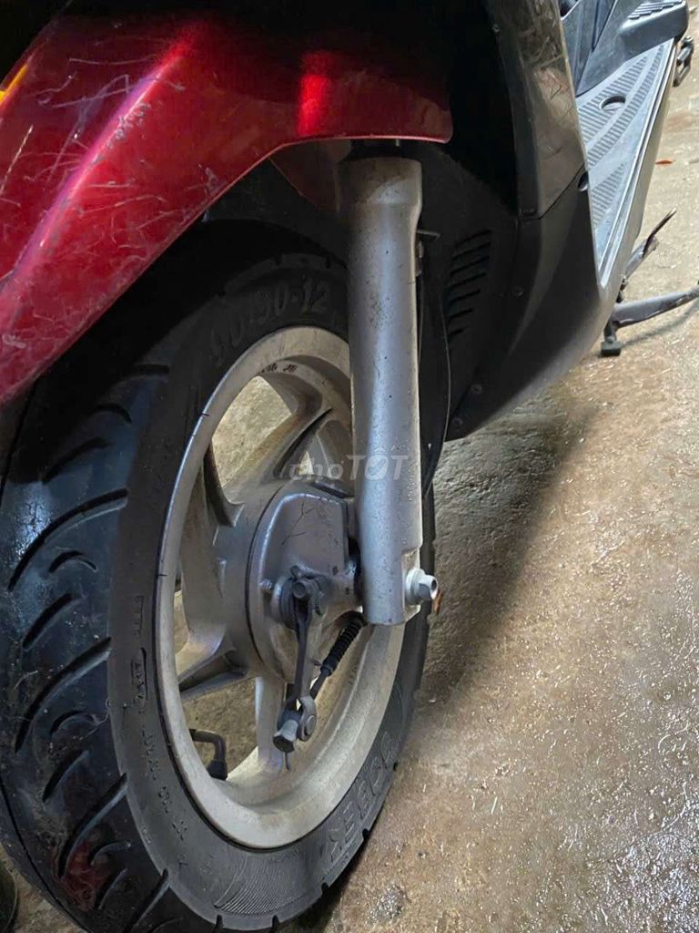 kymco candy 50 máy êm. Mua bán Xe máy tại Quận 5 Tp Hồ Chí Minh được đăng bởi Lê Khôi hình 5